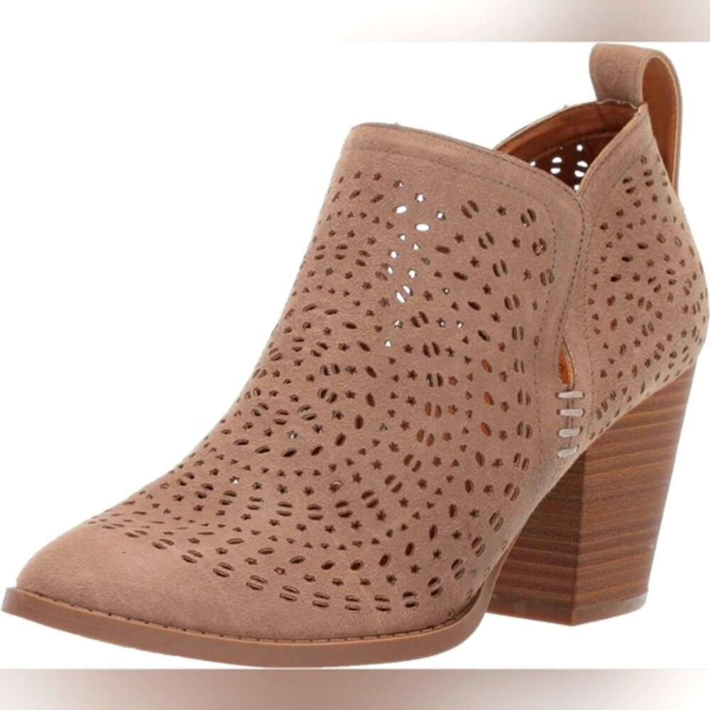 Francesca's Western Aztec Boho Cut Out Remedy Ankle Boots 9